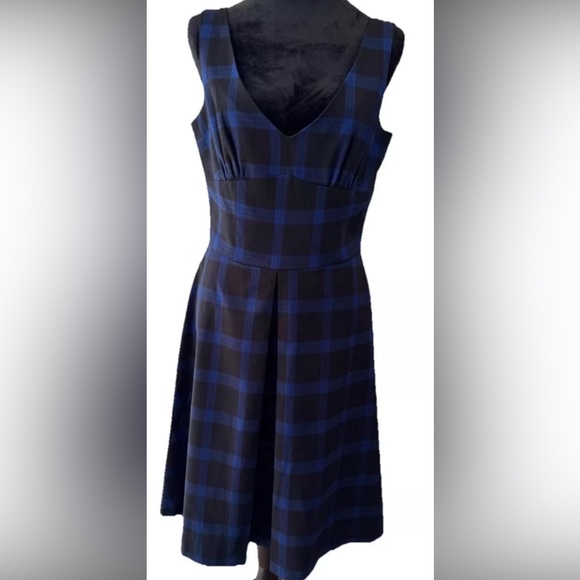 APNY Dresses & Skirts - APNY preppy v-neck jumper sleeveless dress Y2K size 10 fully lined‎ zip up